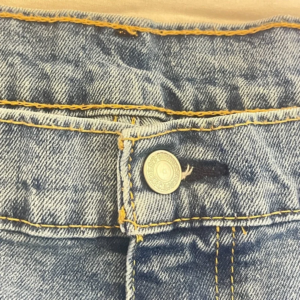 Levis levi 550